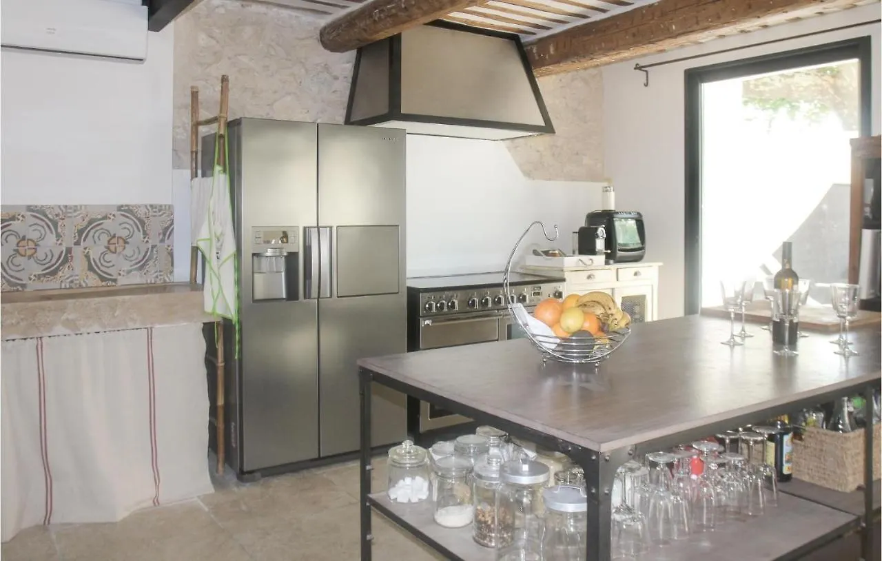 Holiday home Awesome Home In Vedene With Swimming Pool France